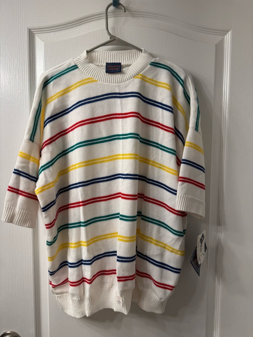 Vintage NWT Golden Wings White Multi-Stripe Short Sleeve Sweater
